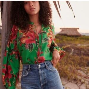 Farm Rio Tropical Emerald Green shirt L Anthropologie Long Sleeve.